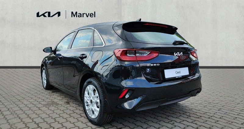 Kia Ceed cena 103500 przebieg: 10, rok produkcji 2024 z Bełchatów małe 436